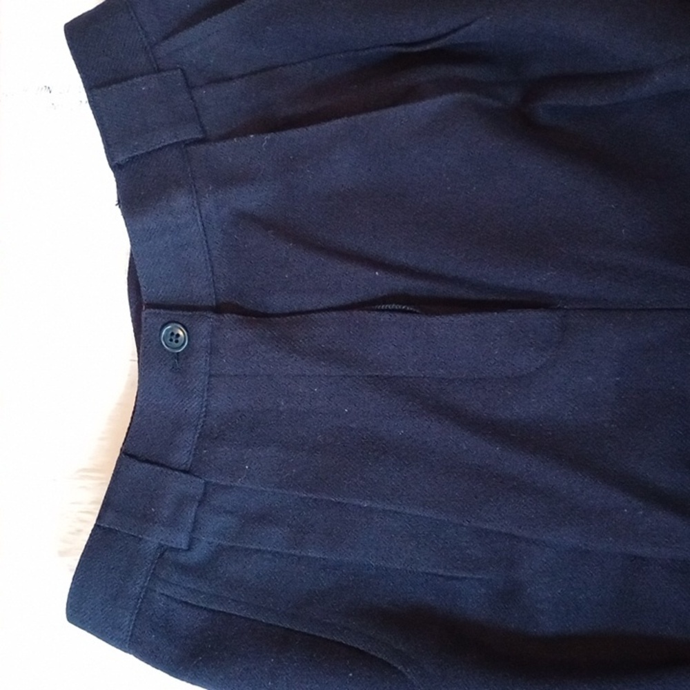 Savannah size 8 100% wool women's dress pants black